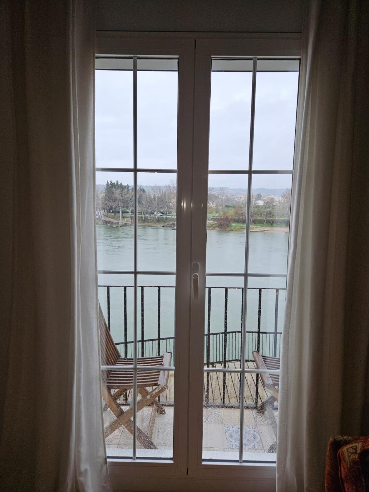 River Ebro Apartments Mora d'Ebre Exterior photo