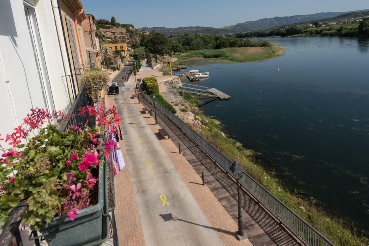 River Ebro Apartments Mora d'Ebre Exterior photo